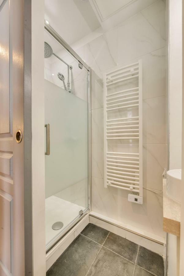 Beautiful Triplex In The Center Of Paris Apartment Luaran gambar